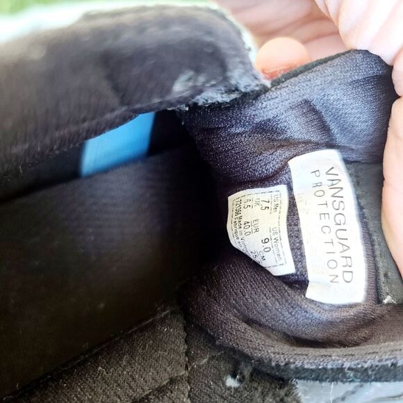 Van's Off the Street women's skate boarding shoes - Picture 11 of 14